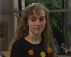 Debbie Martin in Neighbours Episode 