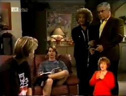 Danni Stark, Brett Stark, Cheryl Stark, Lou Carpenter in Neighbours Episode 