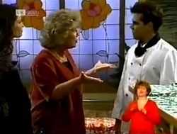 Gaby Willis, Cheryl Stark, Mark Gottlieb in Neighbours Episode 