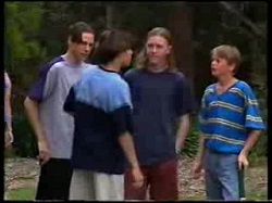 Paul McClain, Mickey Dalton in Neighbours Episode 