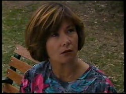 Meryl Tanner in Neighbours Episode 