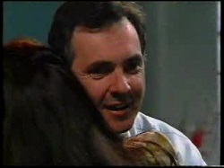 Susan Kennedy, Karl Kennedy in Neighbours Episode 