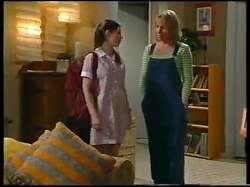 Anne Wilkinson, Ruth Wilkinson in Neighbours Episode 