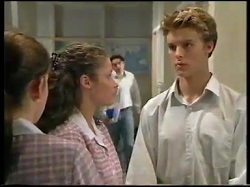 Anne Wilkinson, Caitlin Atkins, Billy Kennedy in Neighbours Episode 3052