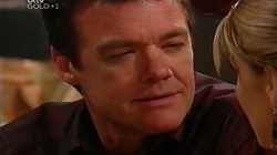 Paul Robinson, Izzy Hoyland in Neighbours Episode 4682