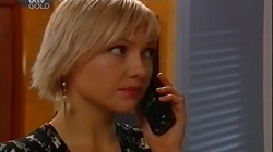 Sindi Watts in Neighbours Episode 