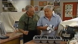 Harold Bishop, Lou Carpenter in Neighbours Episode 