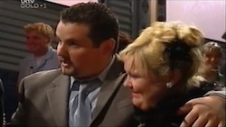 Toadie Rebecchi, Genevieve "Eva" Doyle in Neighbours Episode 4688