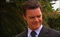 Paul Robinson in Neighbours Episode 