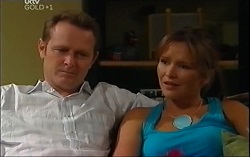 Max Hoyland, Steph Scully in Neighbours Episode 