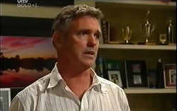 Bobby Hoyland in Neighbours Episode 