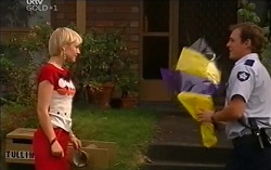 Sindi Watts, Stuart Parker in Neighbours Episode 