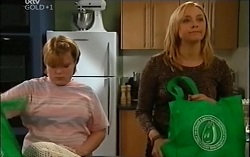 Bree Timmins, Janelle Timmins in Neighbours Episode 