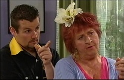 Toadie Rebecchi, Angie Rebecchi in Neighbours Episode 4938