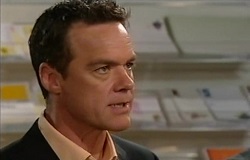 Paul Robinson in Neighbours Episode 