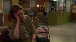 Sonya Rebecchi in Neighbours Episode 7271