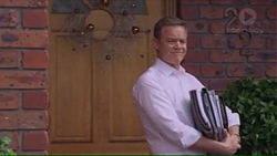 Paul Robinson in Neighbours Episode 