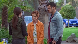 Paige Novak, Susan Kennedy, Nate Kinski in Neighbours Episode 