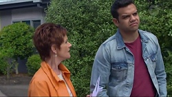 Susan Kennedy, Nate Kinski in Neighbours Episode 