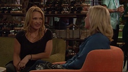 Steph Scully, Lauren Turner in Neighbours Episode 