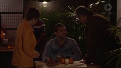 Susan Kennedy, Nate Kinski, Karl Kennedy in Neighbours Episode 7282