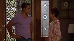 Aaron Brennan, Susan Kennedy in Neighbours Episode 