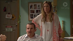 Toadie Rebecchi, Sonya Rebecchi in Neighbours Episode 