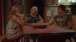 Xanthe Canning, Sheila Canning, Kyle Canning in Neighbours Episode 