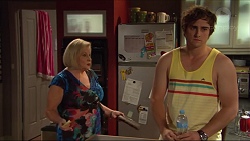 Sheila Canning, Kyle Canning in Neighbours Episode 