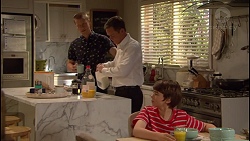 Daniel Robinson, Paul Robinson, Jimmy Williams in Neighbours Episode 7290