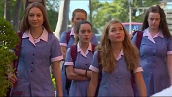Piper Willis, Alison Gore, Xanthe Canning in Neighbours Episode 7293