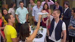 Josh Willis, Mark Brennan, Paige Smith, Aaron Brennan, Imogen Willis, Daniel Robinson in Neighbours Episode 7294