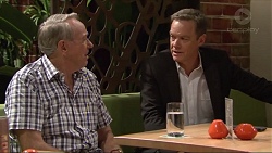 Doug Willis, Paul Robinson in Neighbours Episode 