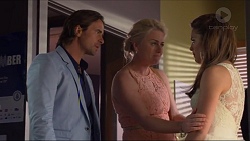 Brad Willis, Lauren Turner, Paige Smith in Neighbours Episode 7298