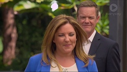 Terese Willis, Paul Robinson in Neighbours Episode 