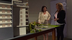Julie Quill, Terese Willis in Neighbours Episode 