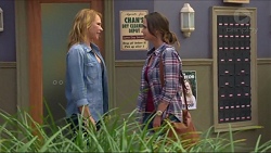 Steph Scully, Amy Williams in Neighbours Episode 7303