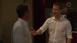 Paul Robinson, Daniel Robinson in Neighbours Episode 