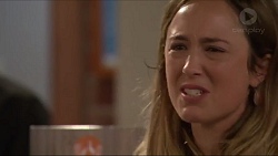 Sonya Rebecchi in Neighbours Episode 7309