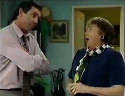 Karl Kennedy, Marlene Kratz in Neighbours Episode 