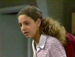 Hannah Martin in Neighbours Episode 2853