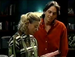 Helen Daniels, Darren Stark in Neighbours Episode 