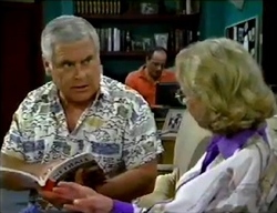 Lou Carpenter, Philip Martin, Helen Daniels in Neighbours Episode 