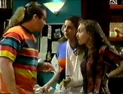 Toadie Rebecchi, Hannah Martin, Debbie Martin in Neighbours Episode 2888