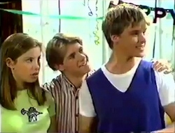 Anne Wilkinson, Lance Wilkinson, Billy Kennedy in Neighbours Episode 2888