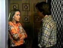 Libby Kennedy, Darren Stark in Neighbours Episode 