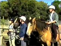 Anne Wilkinson, Billy Kennedy, Lance Wilkinson in Neighbours Episode 2890