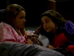 Claire Girard, Hannah Martin in Neighbours Episode 2974