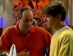 Philip Martin, Lance Wilkinson in Neighbours Episode 2978