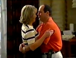 Ruth Wilkinson, Philip Martin in Neighbours Episode 